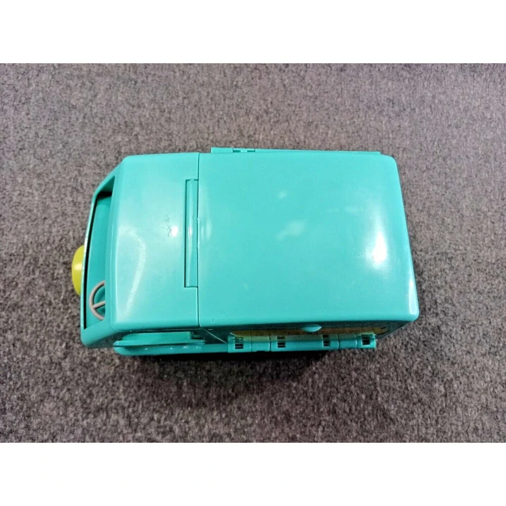 Hanna Barbera Scooby Doo The Mystery Machine Van Unfolds by Character Options